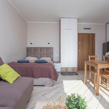 Urban Jungle - Sara Apartment Білосток Екстер'єр фото